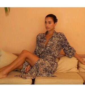 L*Space Animal Tiger Print Maxi Dress Coverup Resortwear Large Button Down Slit